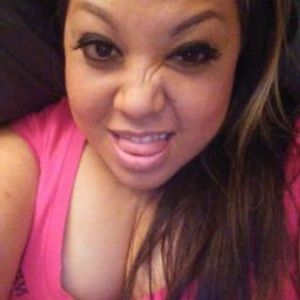 Meet your Posher, Isabella